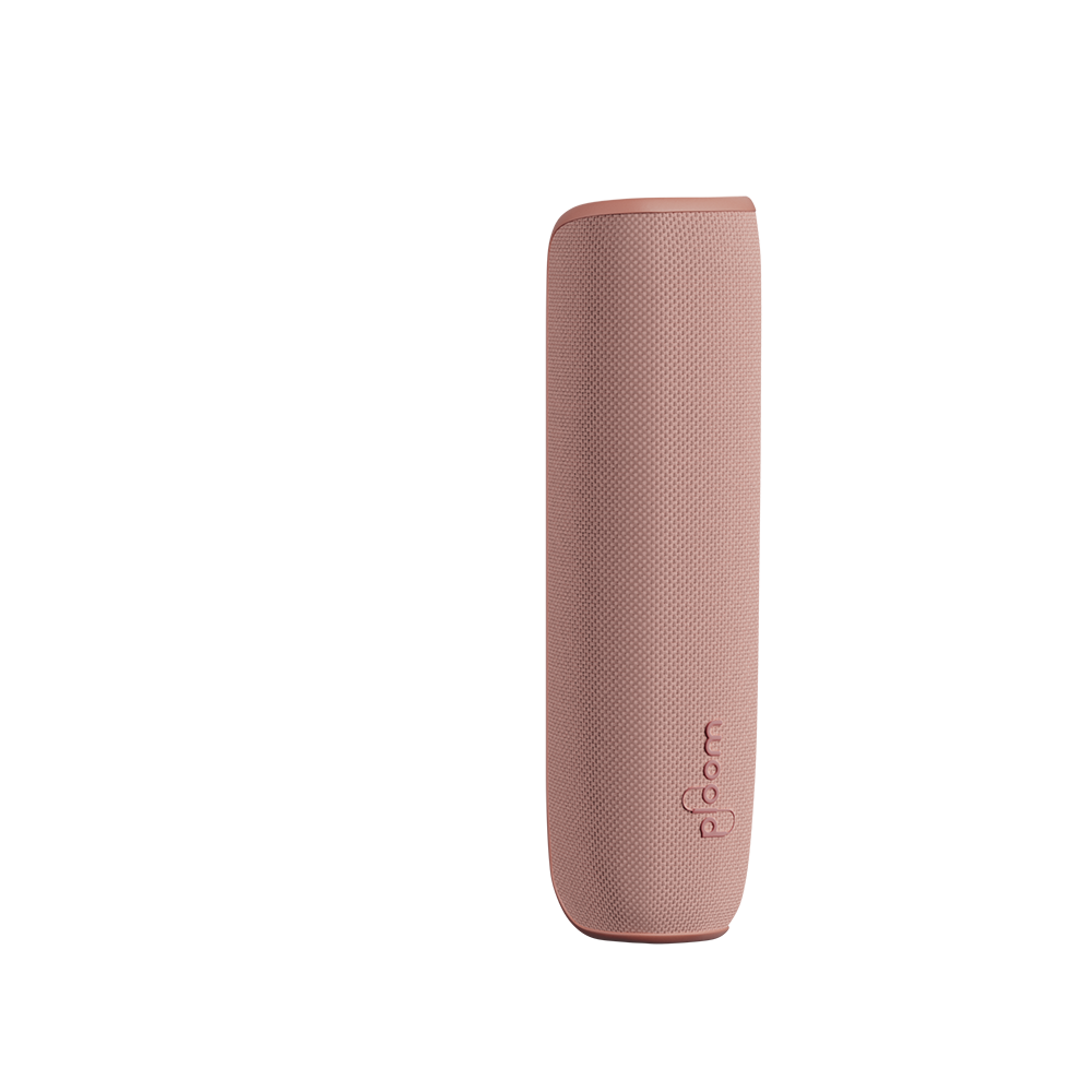 Ploom AURA Rose Gold zadnja maska sa desne strane.
